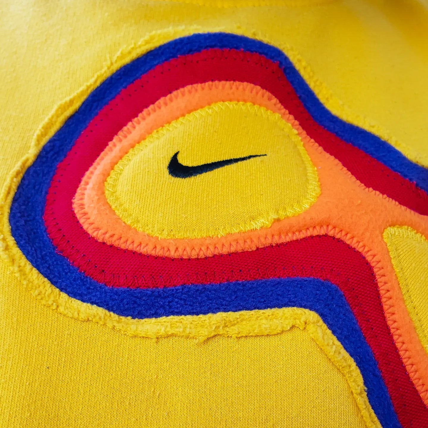 THRMLVZN Gold Centerswoosh LARGE