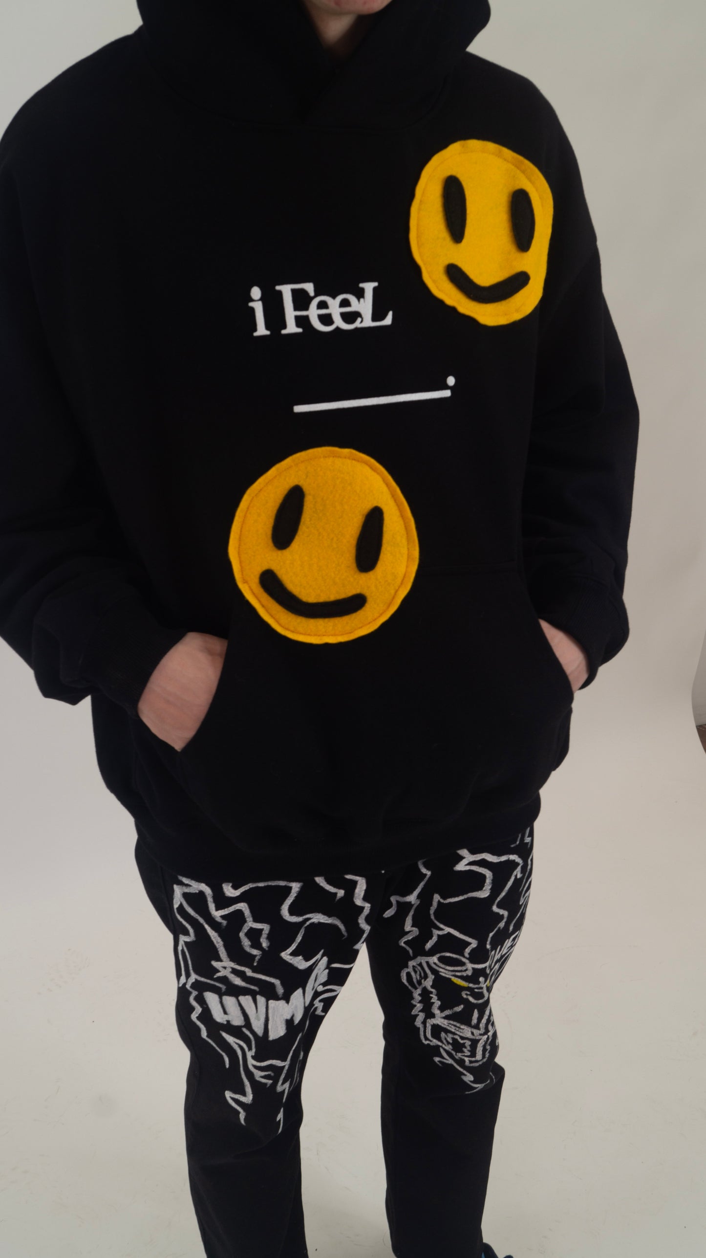 i Feel 'GREAT' Heavweight Hoodie LARGE